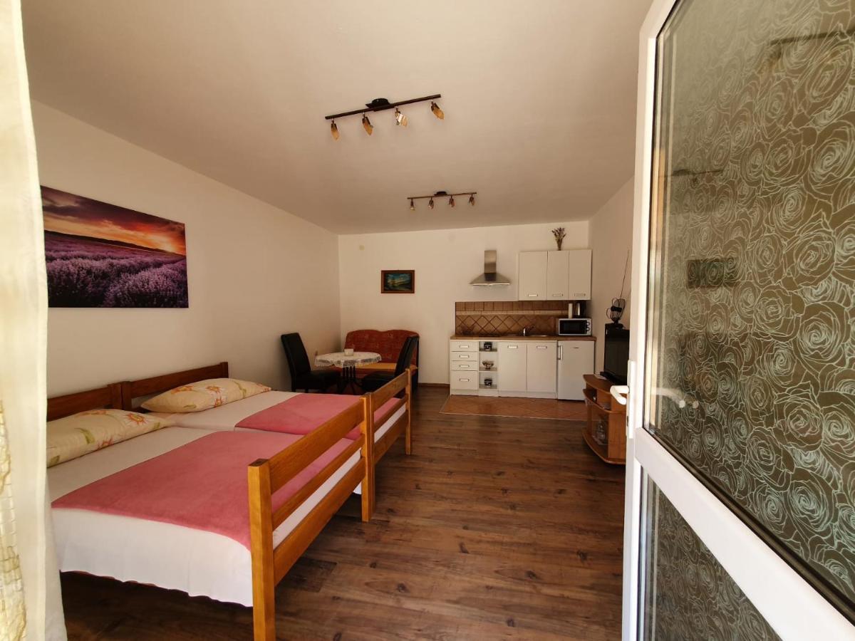 Apartments Topalovic Kostrena Luaran gambar
