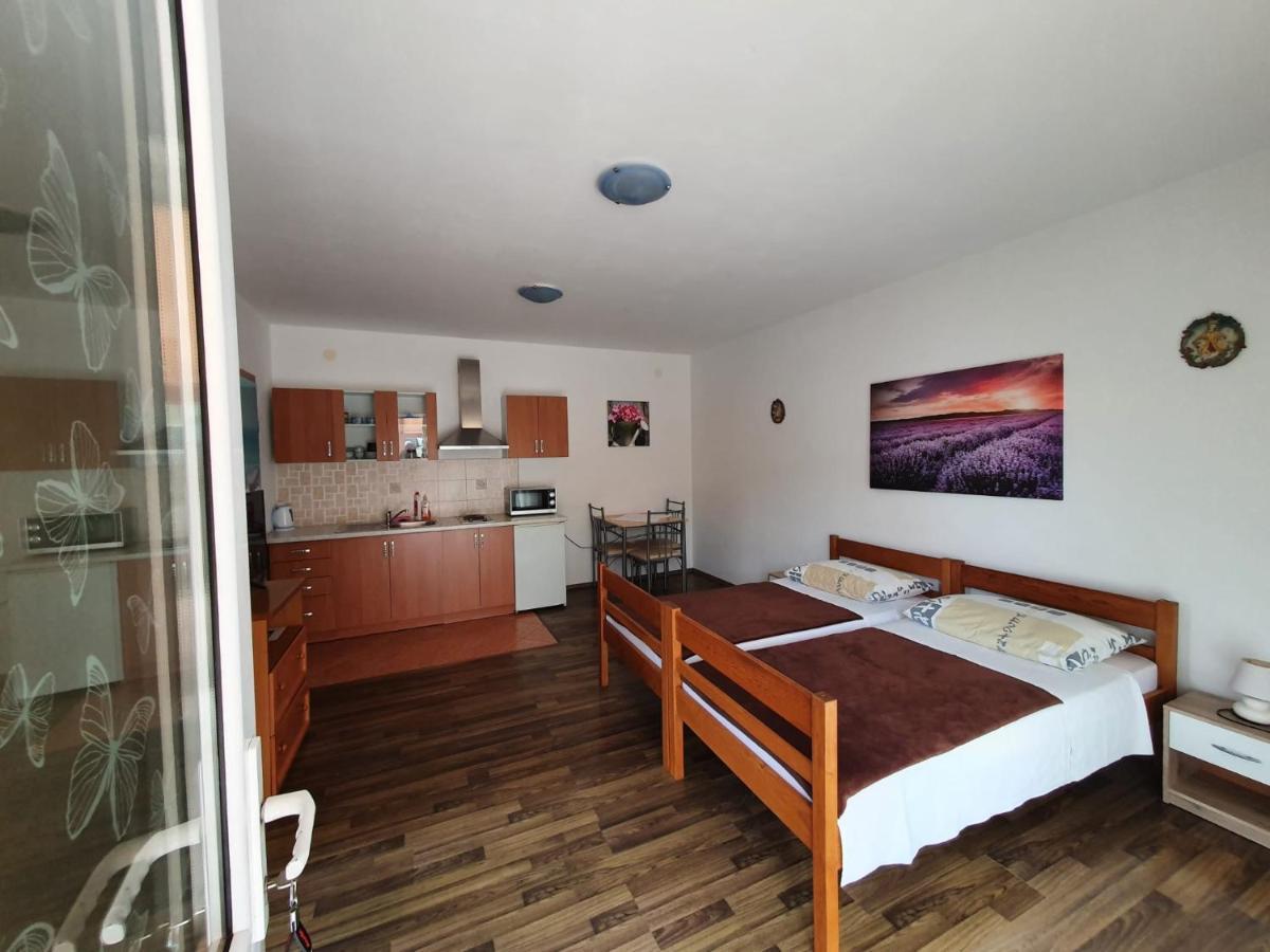 Apartments Topalovic Kostrena Luaran gambar