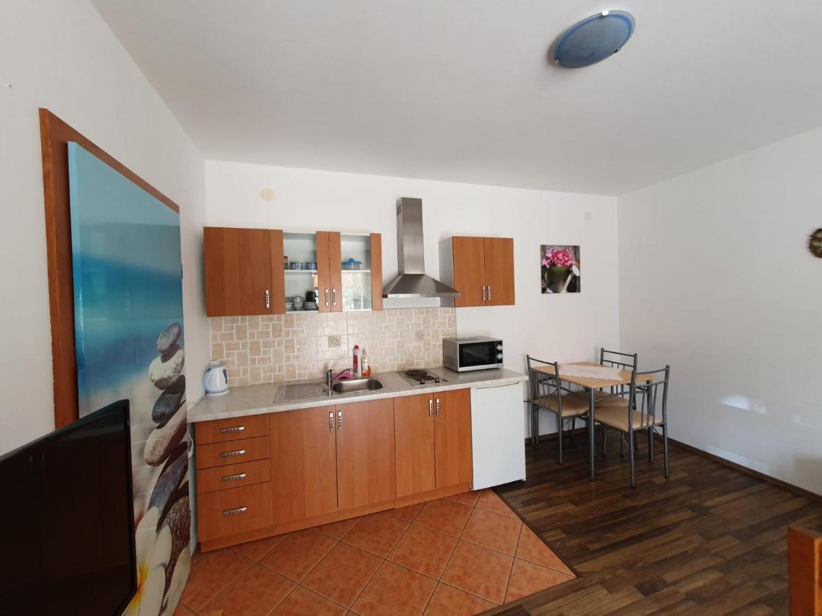 Apartments Topalovic Kostrena Luaran gambar