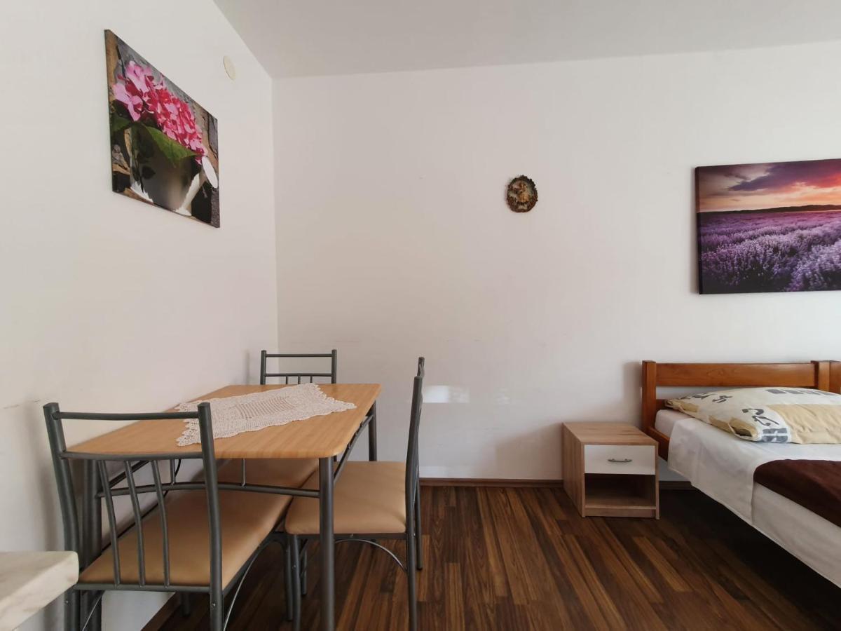 Apartments Topalovic Kostrena Luaran gambar